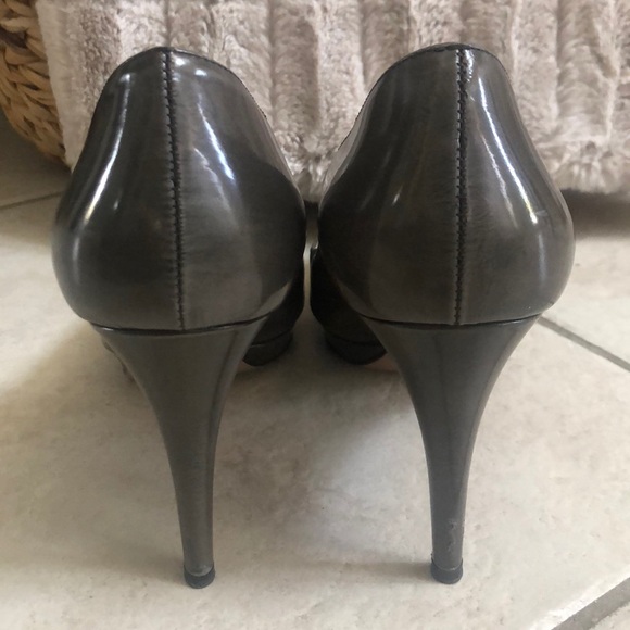 Prada Pumps - Picture 2 of 5